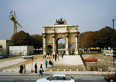 カルーゼル凱旋門　Arc de Triomphe du Carrousel