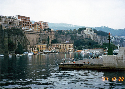 ソレント　Sorrento