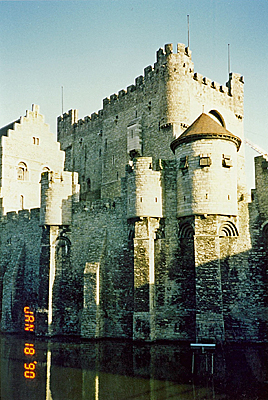 フランドル伯居城　Gravensteen<