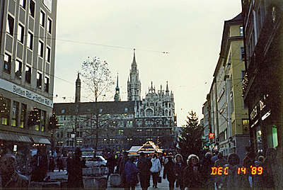 新市庁舎　Neues Rathaus