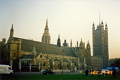 ウェストミンスター宮殿（現：議事堂）　the Palace of Westminster