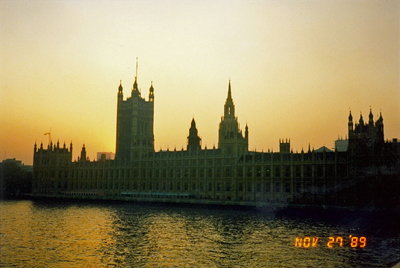 ウェストミンスター宮殿（現：議事堂）　the Palace of Westminster