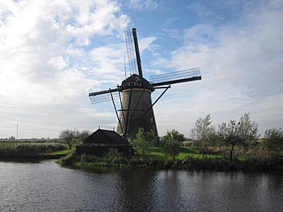 キンデルダイク　Kinderdijk