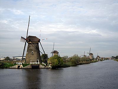 キンデルダイク　Kinderdijk