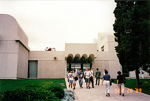 ミロ美術館　Fundació Joan Miró, Centre d'Estudis d'Art Contemporani